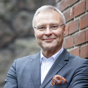 Juha-Erkki Mäntyniemi